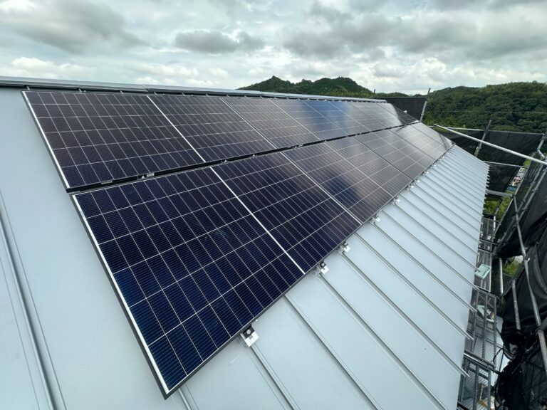 施工実績：【泉南郡熊取町】A様邸｜カナディアンソーラー製太陽光パネル 5.91kwを設置しました